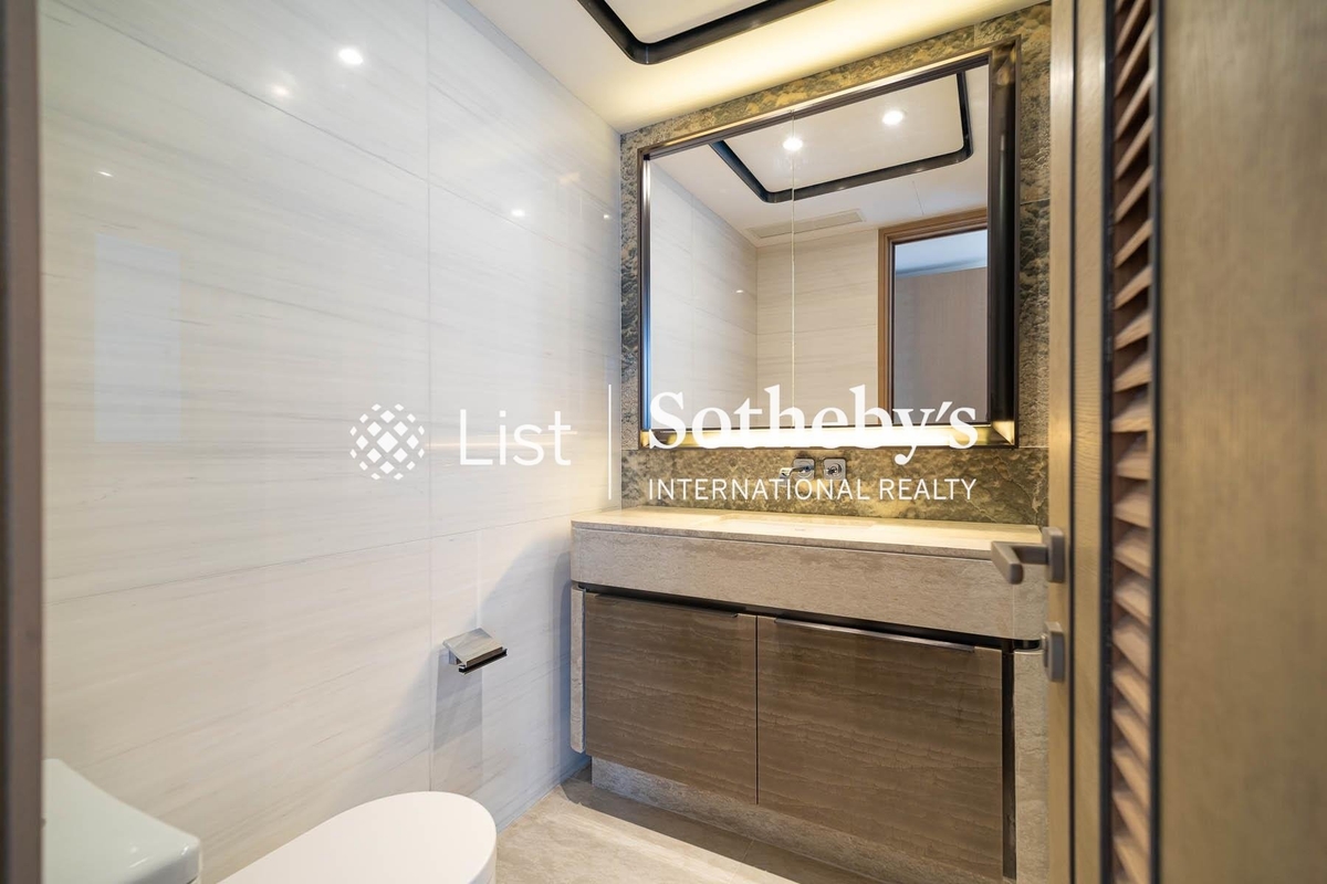 My Central My Central | Master Bathroom