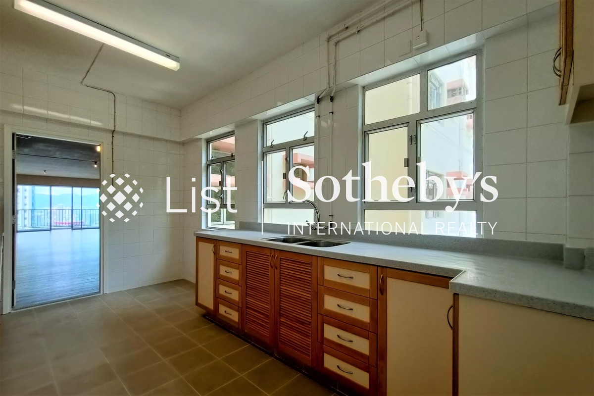 Fairmont Gardens 翠錦園 | Kitchen