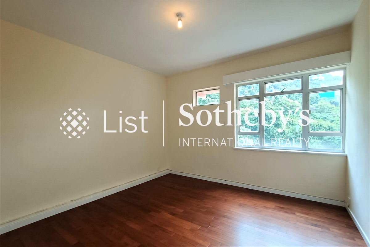 Fairmont Gardens 翠錦園 | Third Bedroom