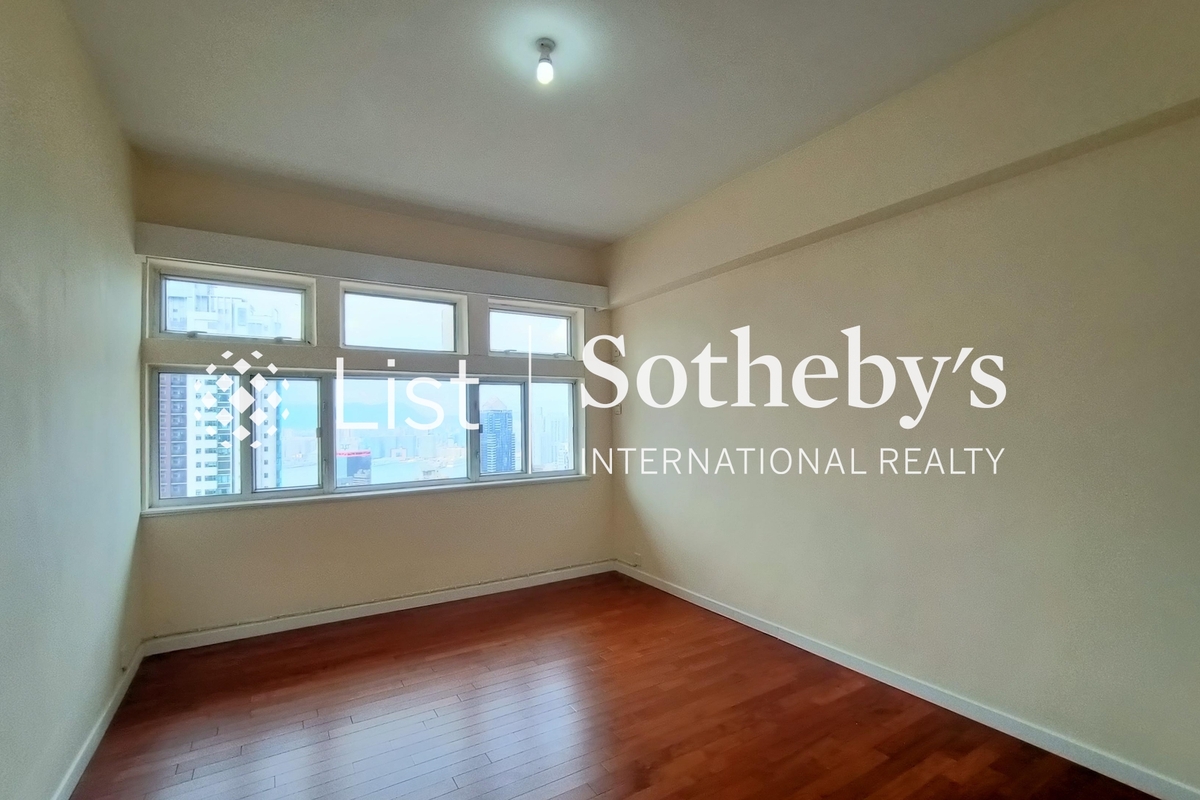 Fairmont Gardens 翠錦園 | Second Bedroom