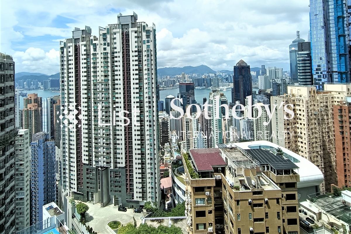 Fairmont Gardens 翠錦園 | View from Master Bedroom