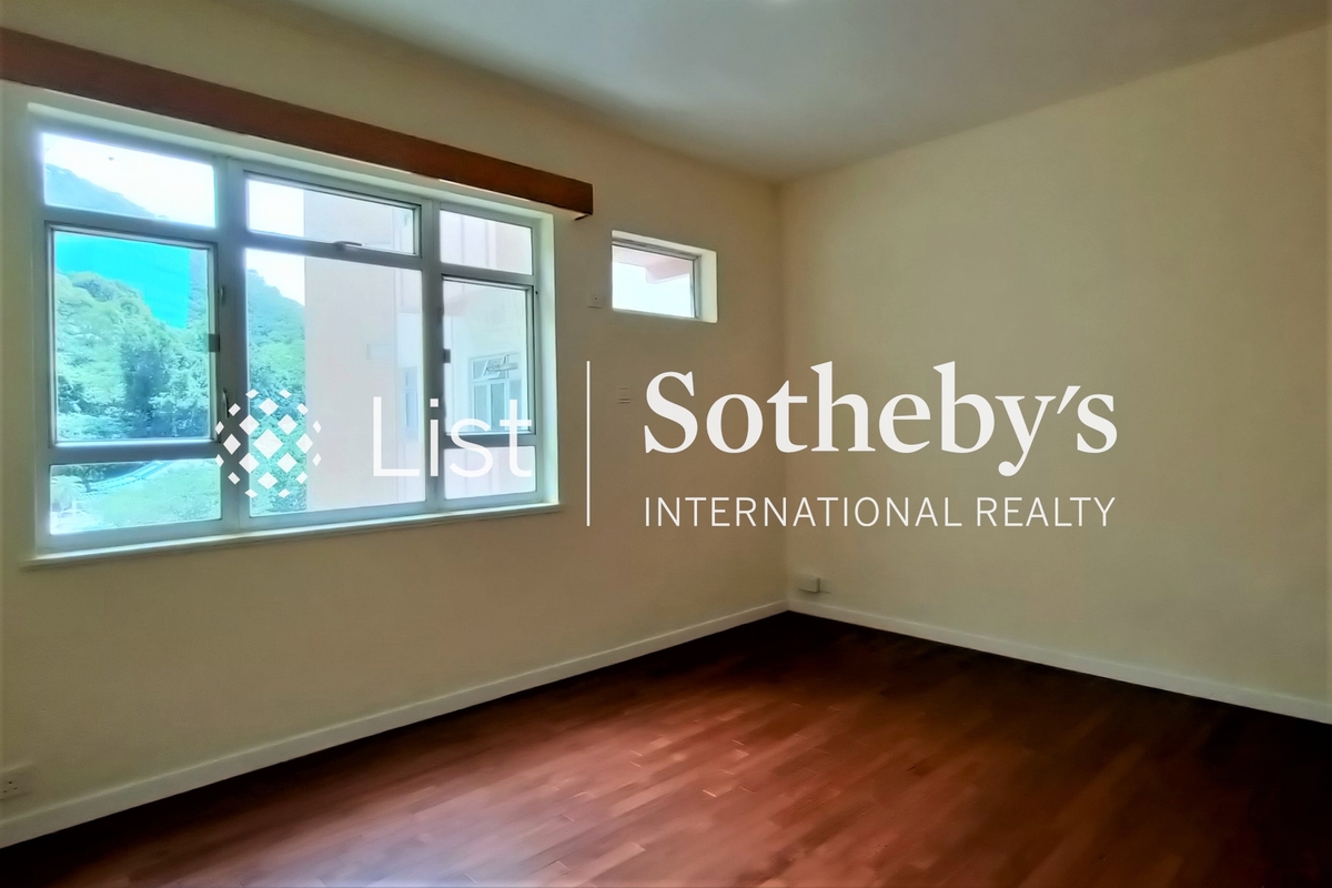 Fairmont Gardens 翠錦園 | Second Bedroom