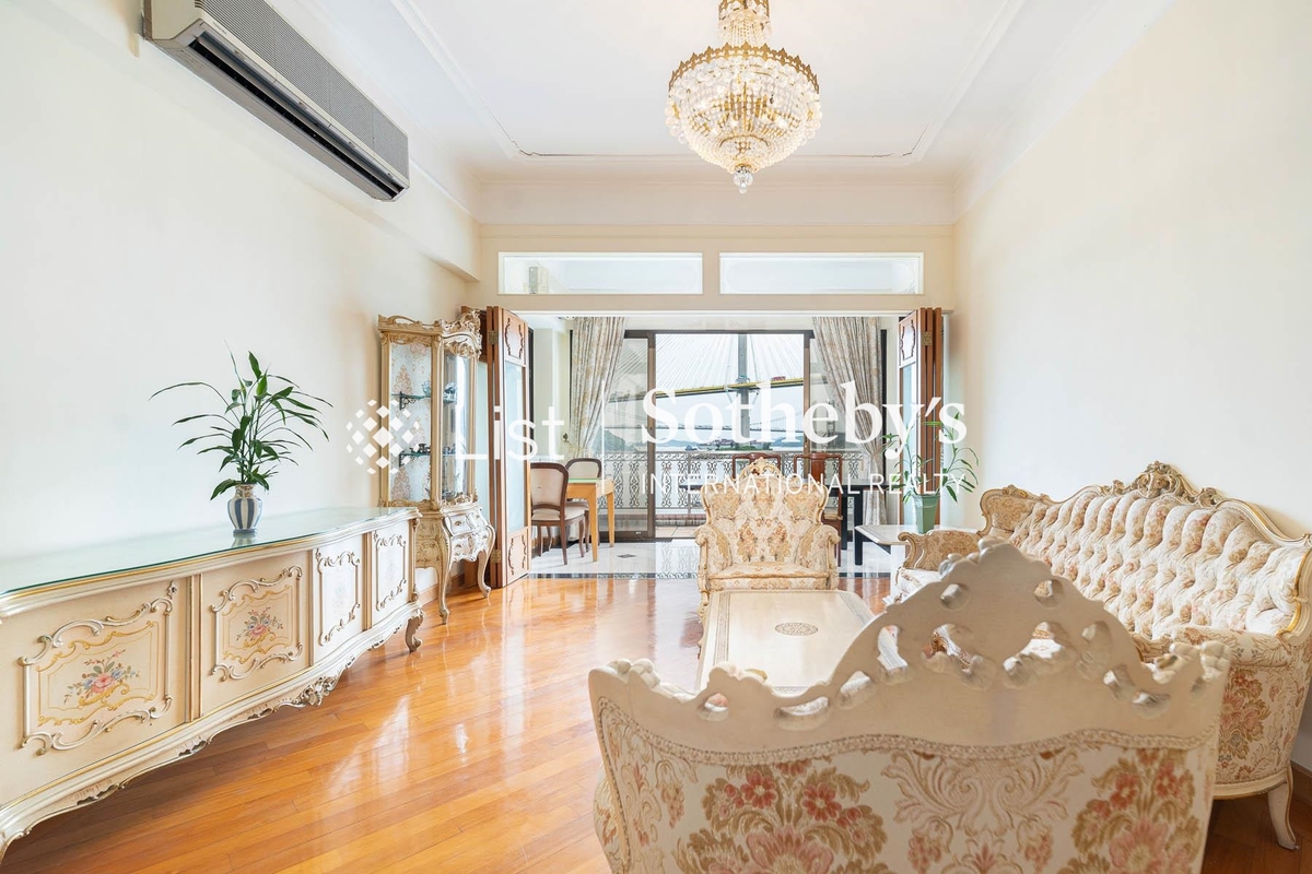 Ting Kau Detached House 汀九段獨立屋 | Family Room