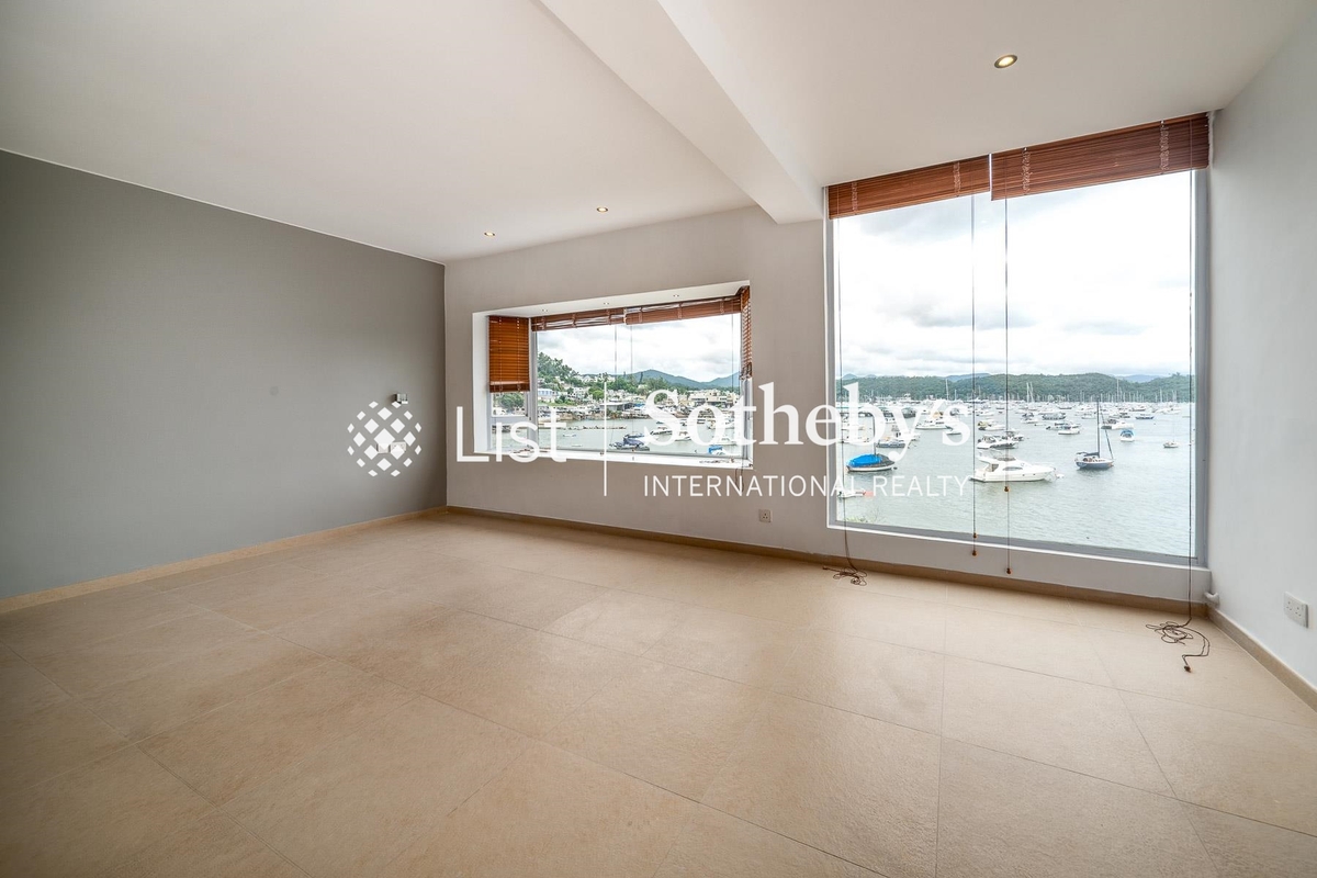 Marina Cove 匡湖居 | Master Bedroom