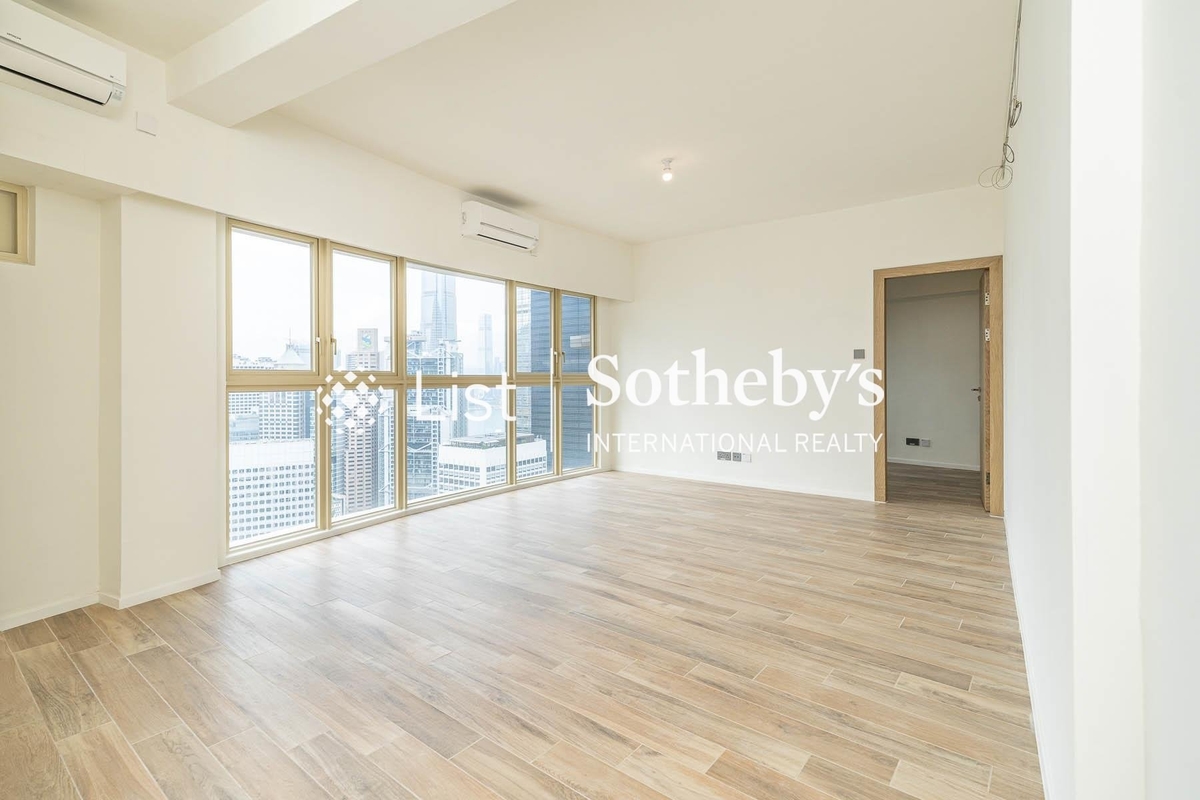 St. Joan Court 勝宗大廈 | Living and Dining Room