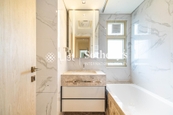 St. Joan Court 勝宗大廈 | Guest Bathroom