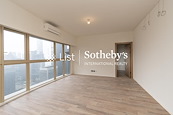 St. Joan Court 勝宗大廈 | Living and Dining Room