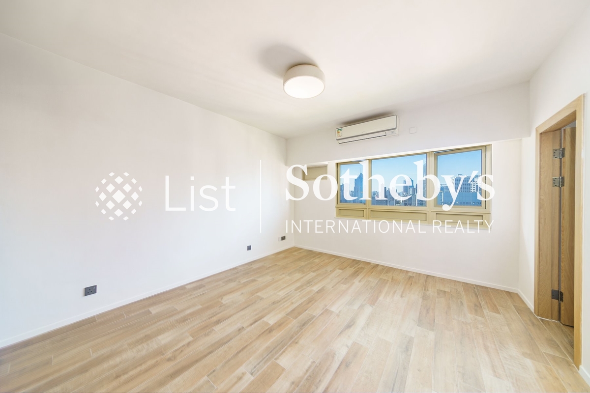 St. Joan Court 勝宗大廈 | Master Bedroom