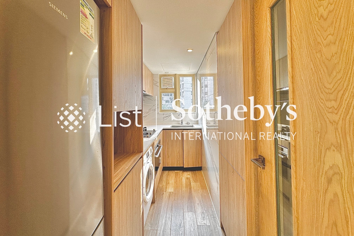 St. Joan Court 勝宗大廈 | Kitchen