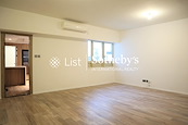 St. Joan Court 勝宗大廈 | Living and Dining Room