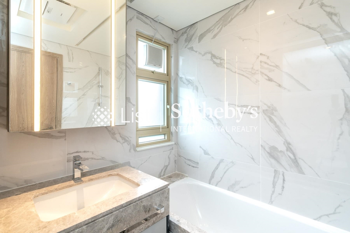 St. Joan Court 勝宗大廈 | Guest Bathroom