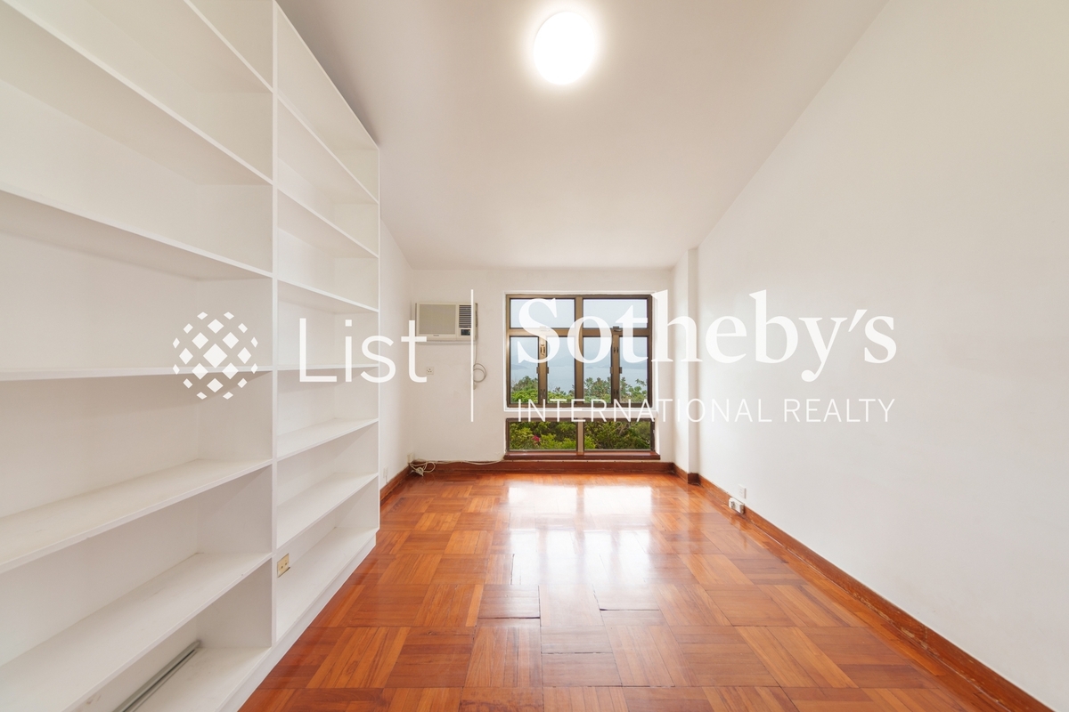 Pan Long Villa 碧浪别墅 | Second Bedroom