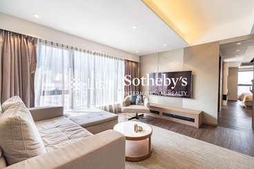 Centre Stage 聚賢居 | 