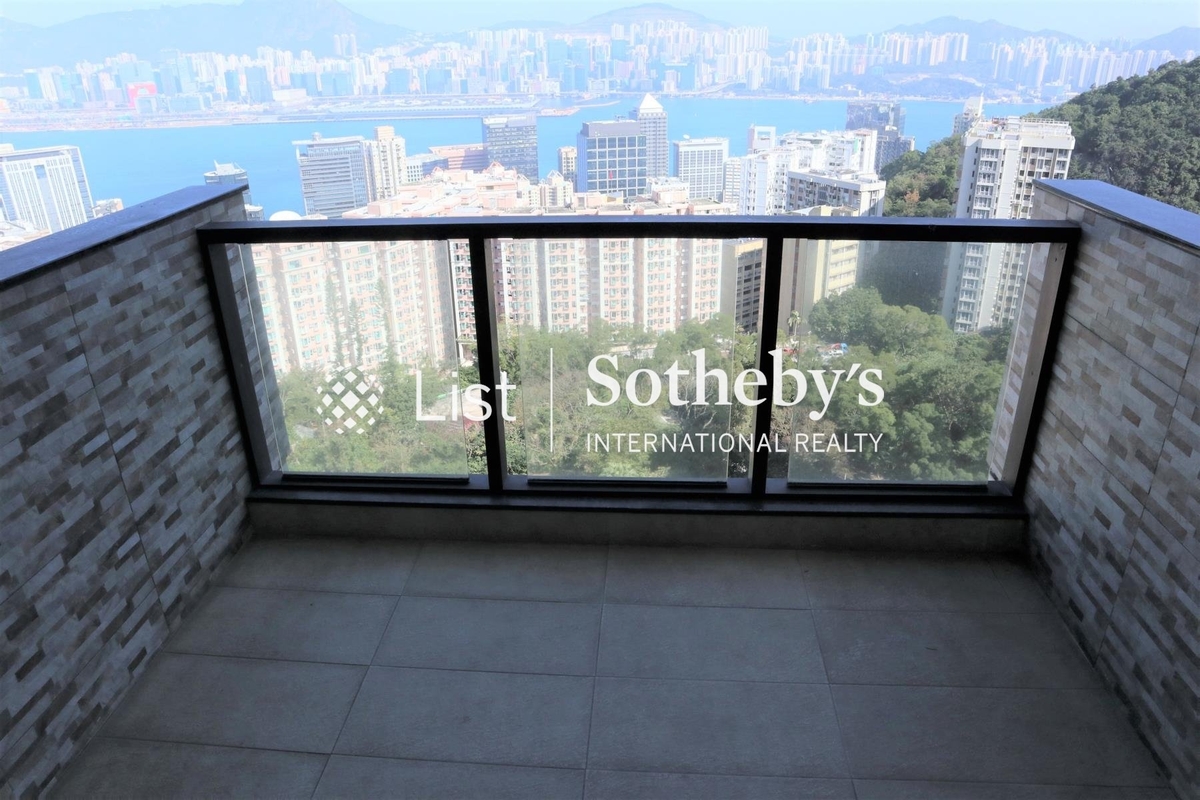 Braemar Hill Mansions 賽西湖大廈 | Balcony off Living and Dining Room