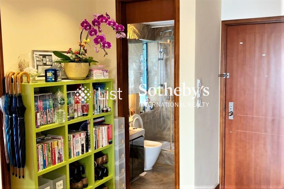 The Long Beach 浪澄灣 | Living and Dining Room