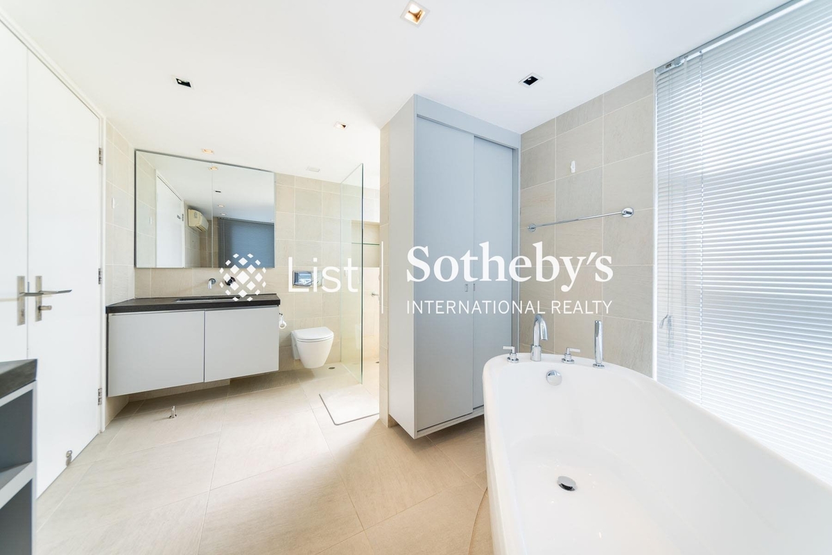 Fung Ying Villa 丰盈小筑 | Guest Bathroom