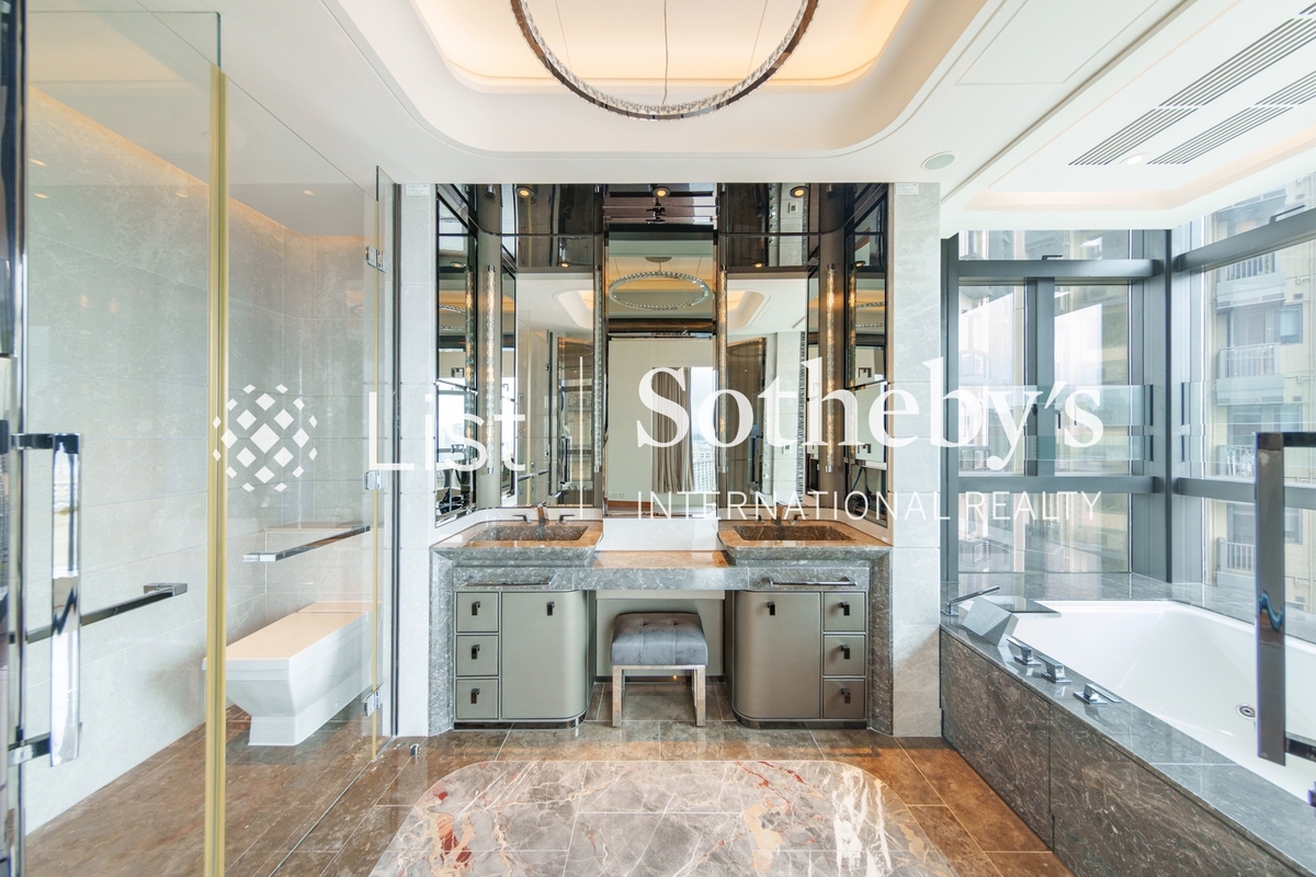 Ultima 天铸 | Master Bathroom