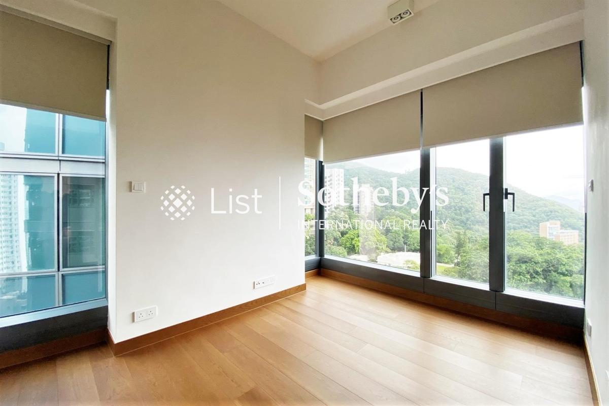 University Heights 大學閣 | Master Bedroom