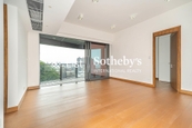University Heights 大学阁 | Living and Dining Room