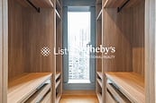 University Heights 大學閣 | Walk-in Closet in Master Bedroom