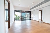 University Heights 大學閣 | Living and Dining Room