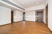 University Heights 大學閣 | Living and Dining Room