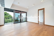 University Heights 大學閣 | Living and Dining Room