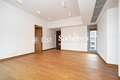 University Heights 大學閣 | Living and Dining Room