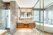 University Heights 大学阁 | Master Bathroom