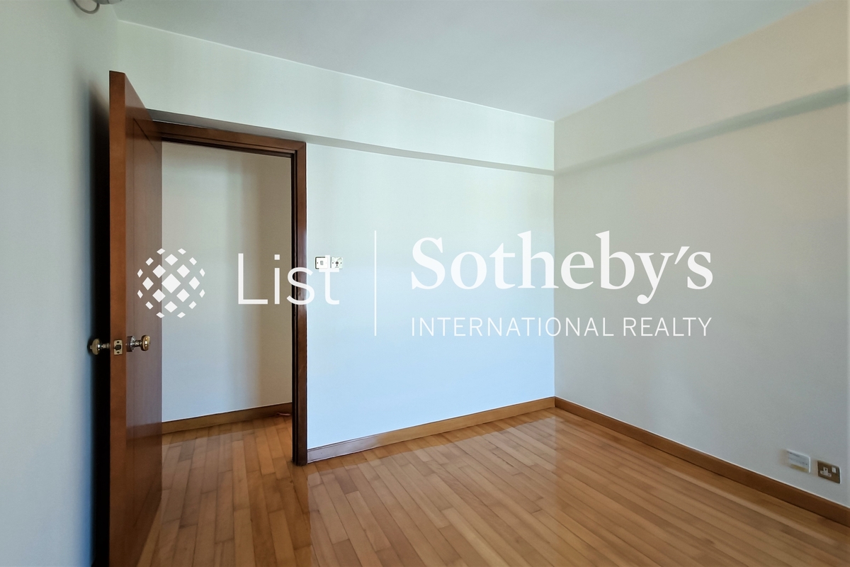 Carmen's Garden 嘉文花園 | Second Bedroom