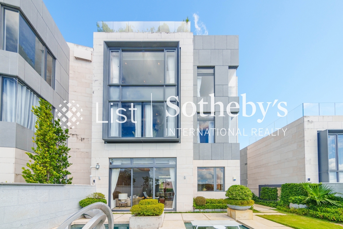 1 Horizon Drive & 44-50 Chung Hom Kok Road 海天径1号及舂墈角道44-50号 | Detached House with Garden Swimming Pool