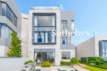 1 Horizon Drive & 44-50 Chung Hom Kok Road 海天径1号及舂墈角道44-50号 | 