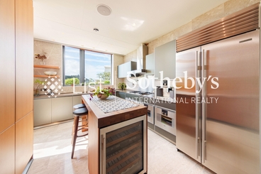 1 Horizon Drive & 44-50 Chung Hom Kok Road 海天径1号及舂墈角道44-50号 | 