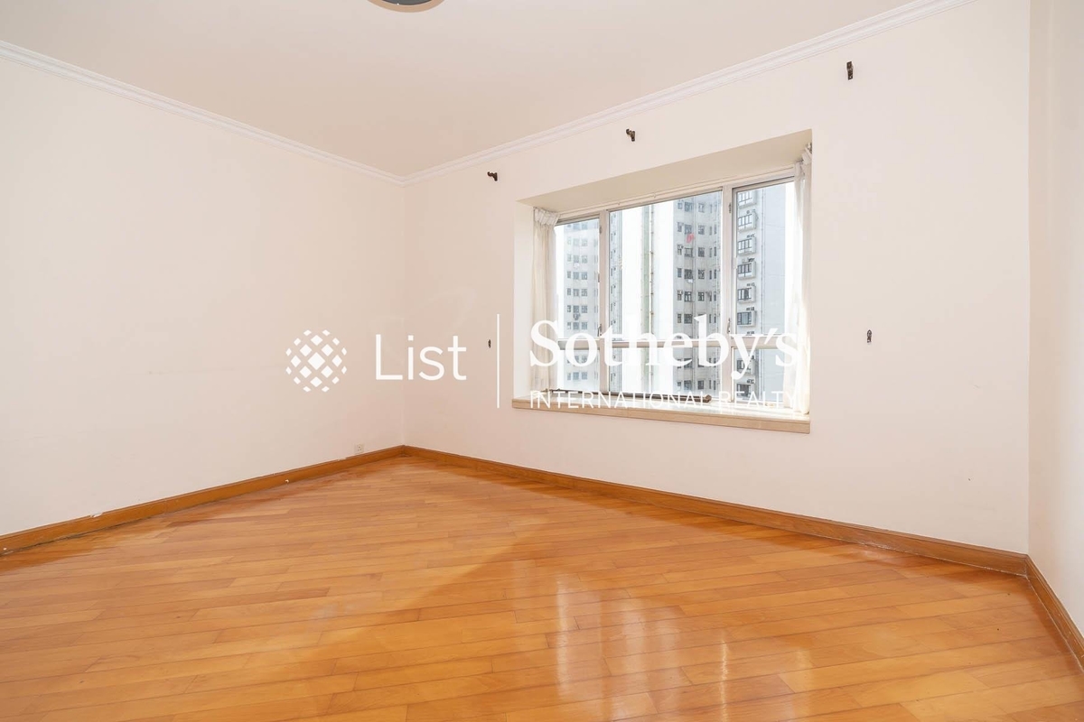 Serene Court 秀麗閣 | Master Bedroom