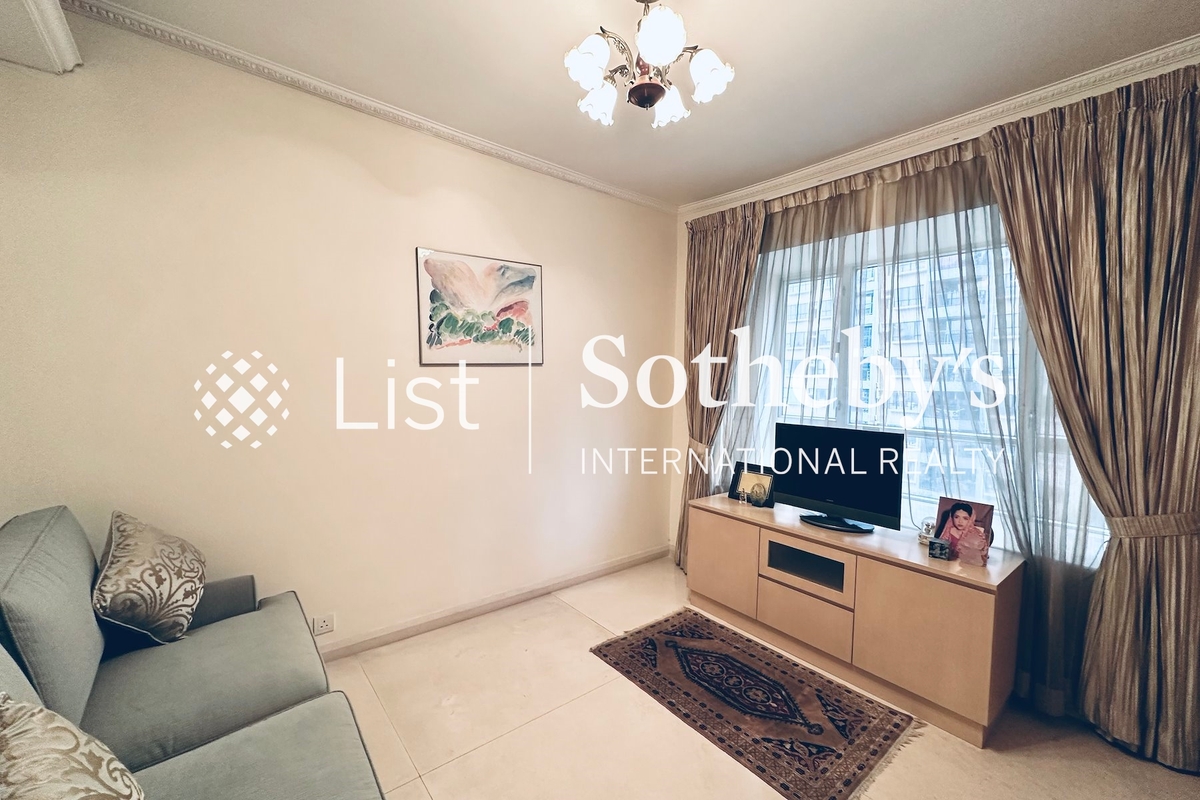 Serene Court 秀麗閣 | Third Bedroom