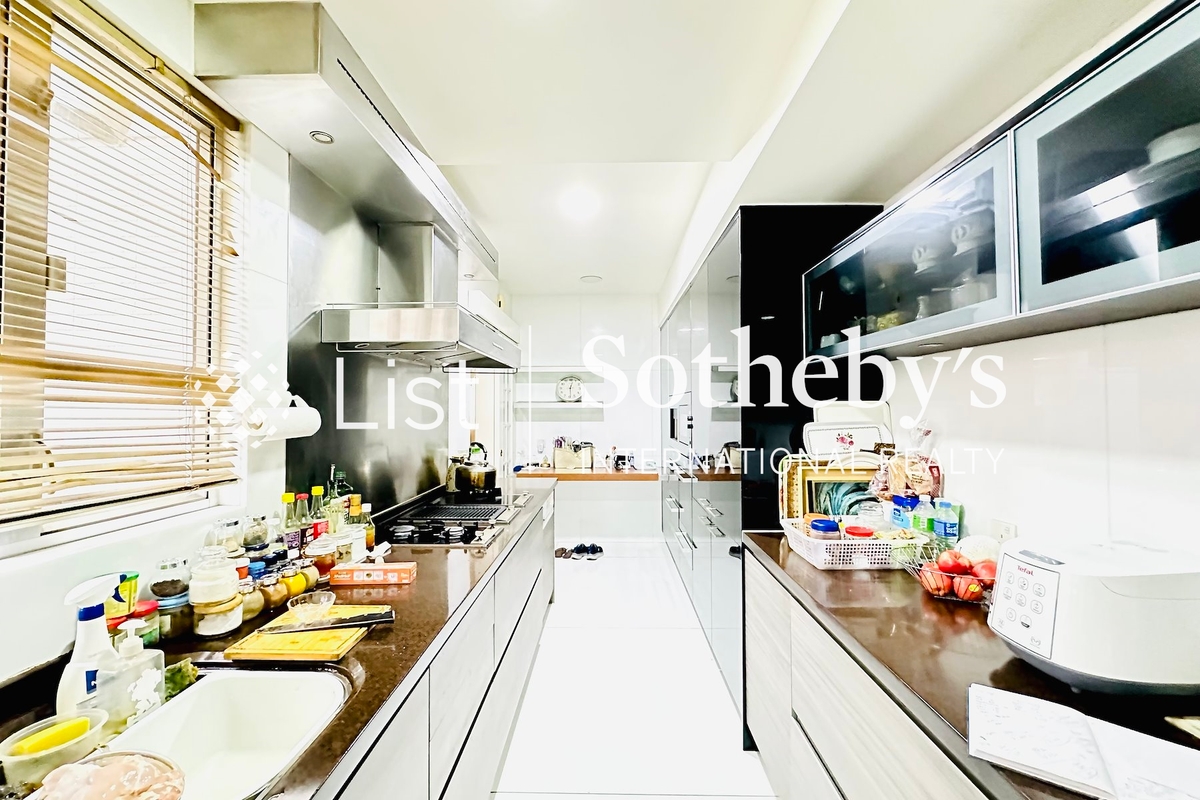 Serene Court 秀麗閣 | Kitchen