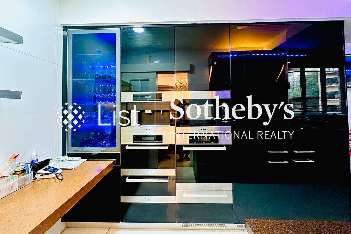 Serene Court 秀麗閣 | Kitchen