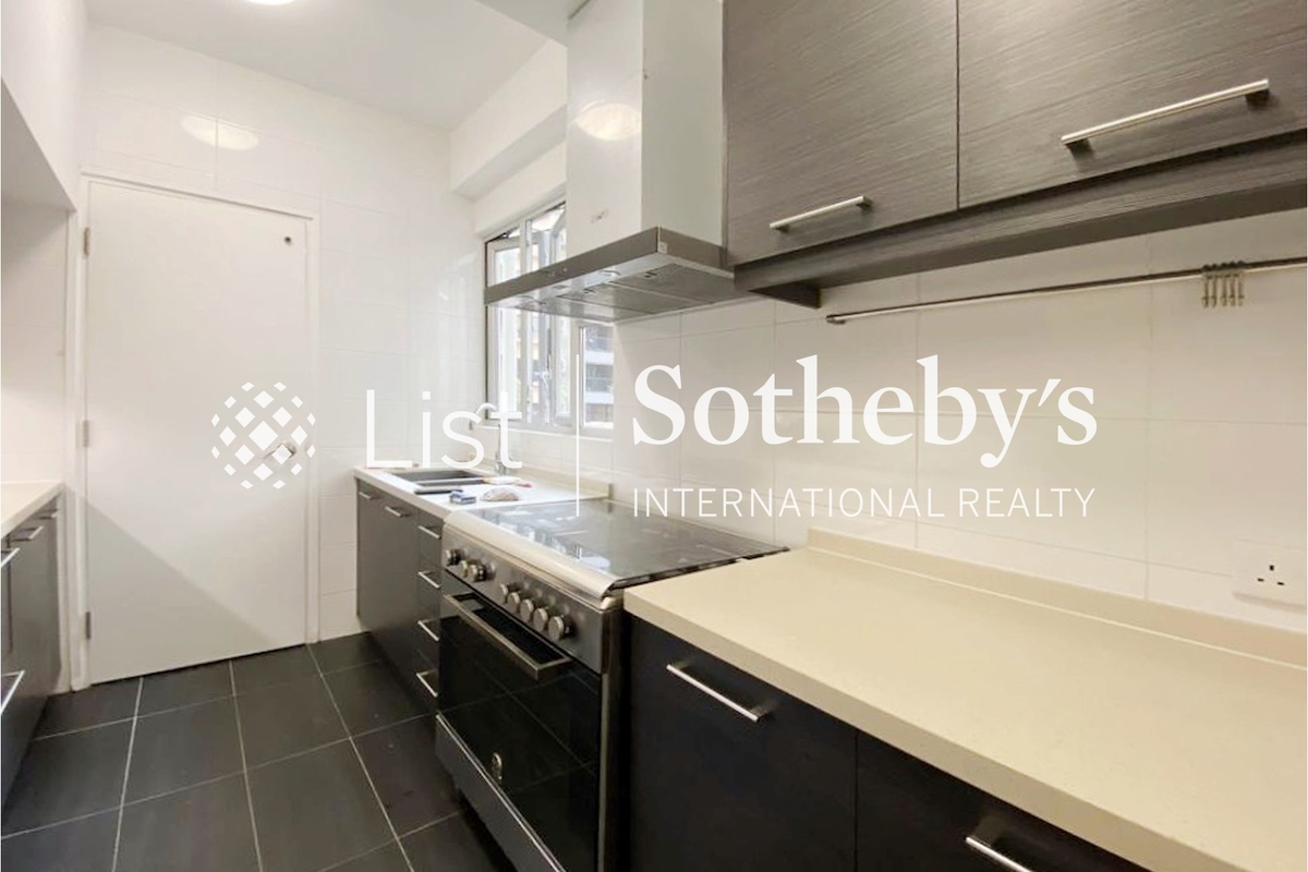 Serene Court 秀麗閣 | Kitchen