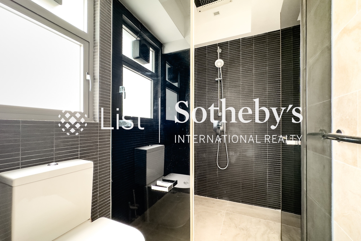 Michelia Michelia | Master Bathroom