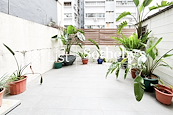 Fairview Court 怡景閣 | Private Terrace off Living Room
