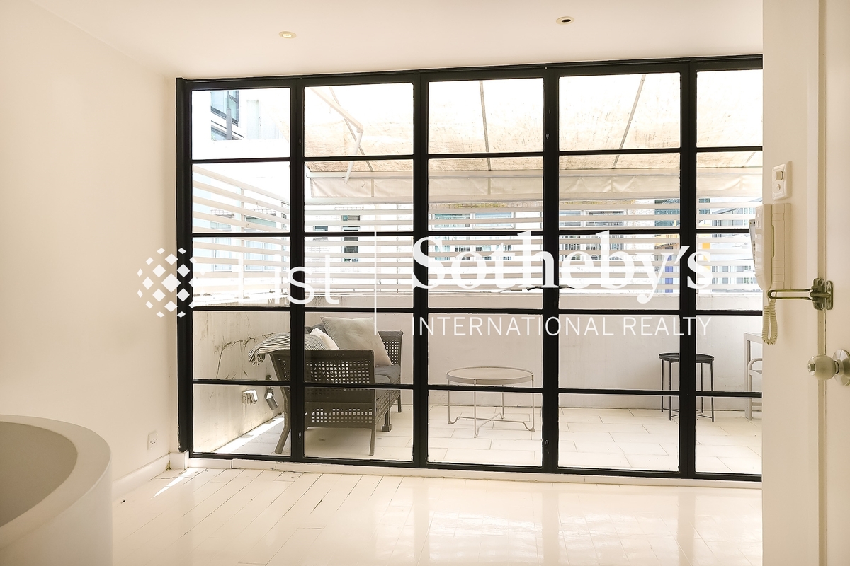 No.55 Tung Street 東街55號 | Living Room