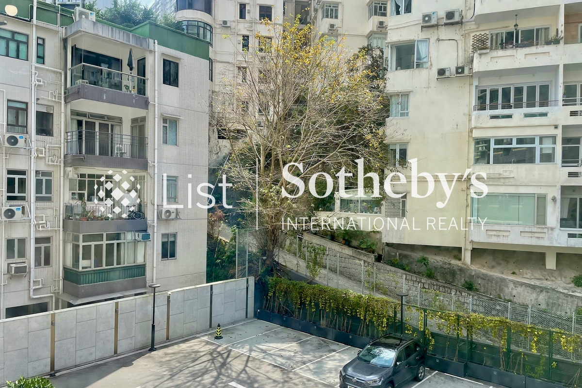 St. Joan Court 勝宗大廈 | View from Living and Dining Room