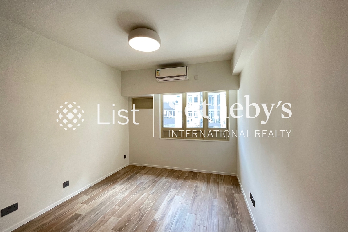 St. Joan Court 勝宗大廈 | Second Bedroom