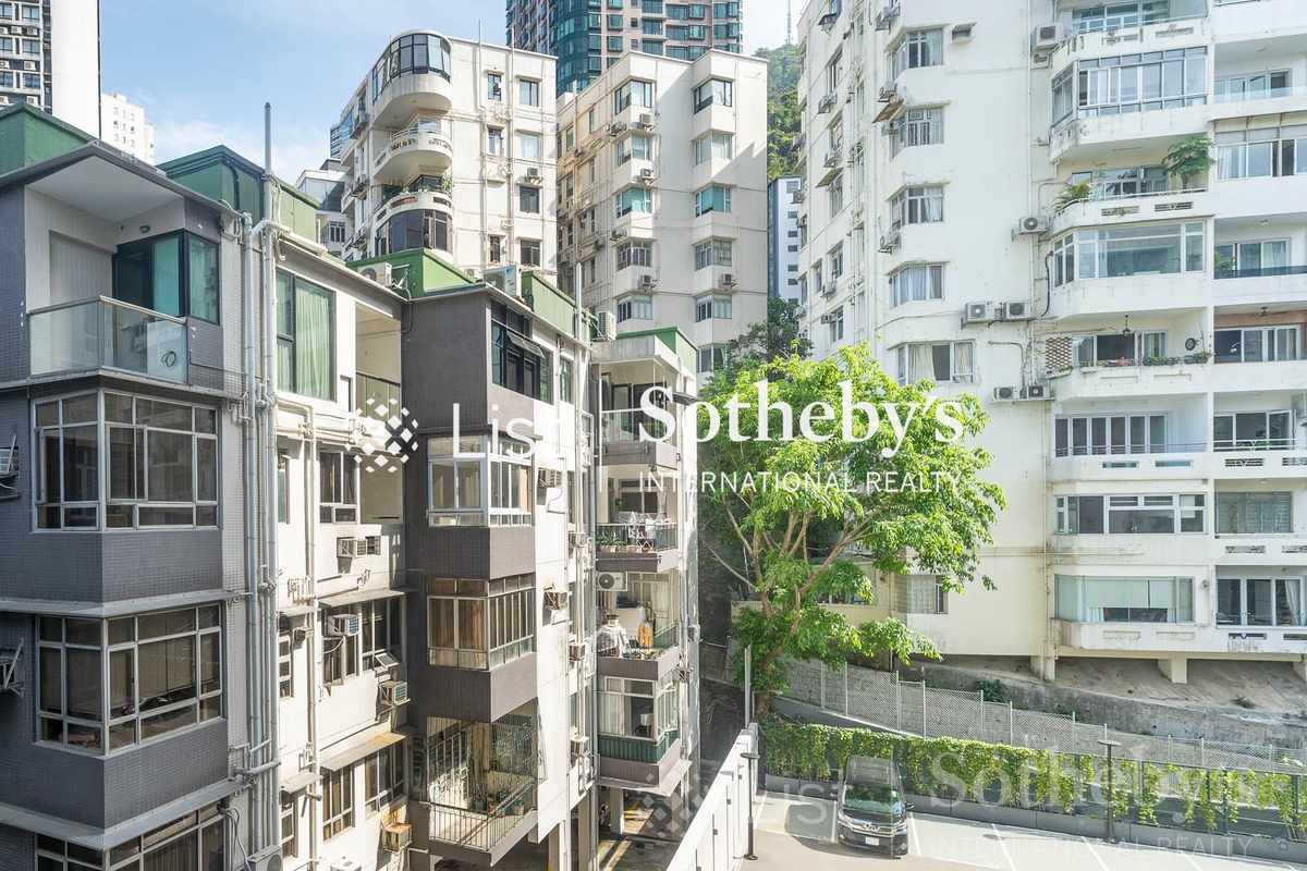 St. Joan Court 勝宗大廈 | View from Living and Dining Room