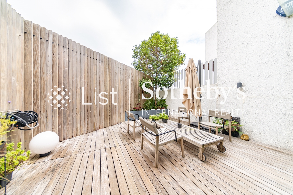 Habitat 立德台 | Private Garden off Living and Dining Room