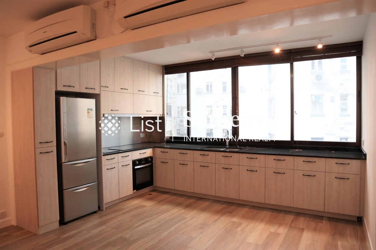 No. 2D Shiu Fai Terrace 肇輝臺 2D 號 | Open Kitchen