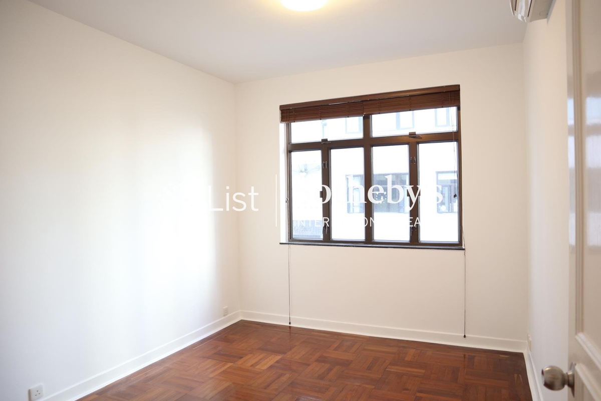 No. 2D Shiu Fai Terrace 肇輝臺 2D 號 | Third Bedroom
