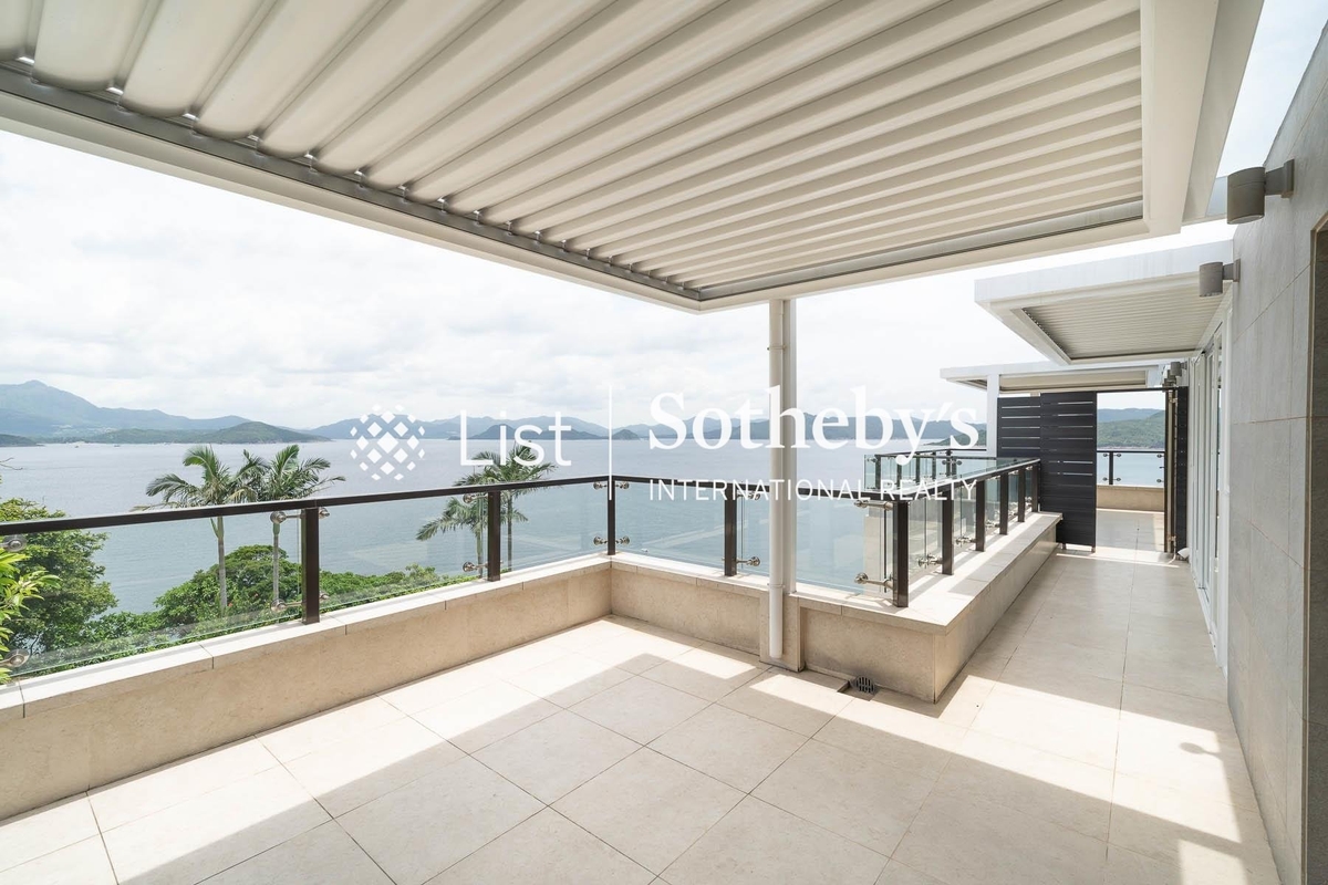 Silverstrand Villas 銀灣別墅 | Private Roof Terrace