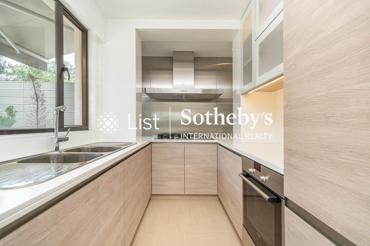 Silverstrand Villas 銀灣別墅 | Kitchen