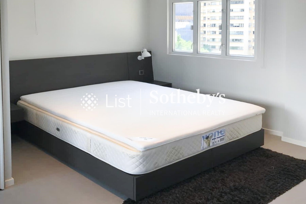 Namning Mansion 南寧大廈 | Master Bedroom